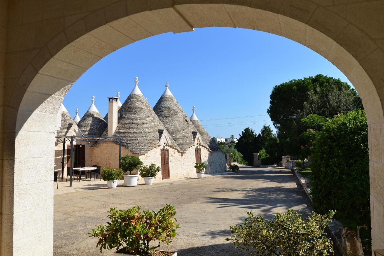 Masseria Peppeturro Чистернино Екстериор снимка