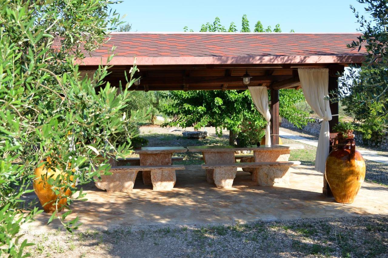 Masseria Peppeturro Чистернино Екстериор снимка