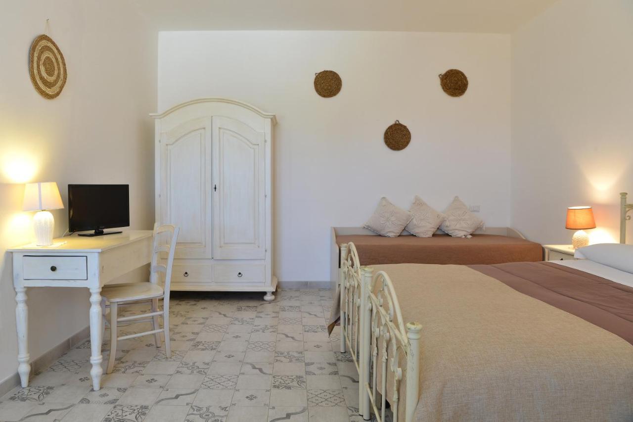 Masseria Peppeturro Чистернино Екстериор снимка