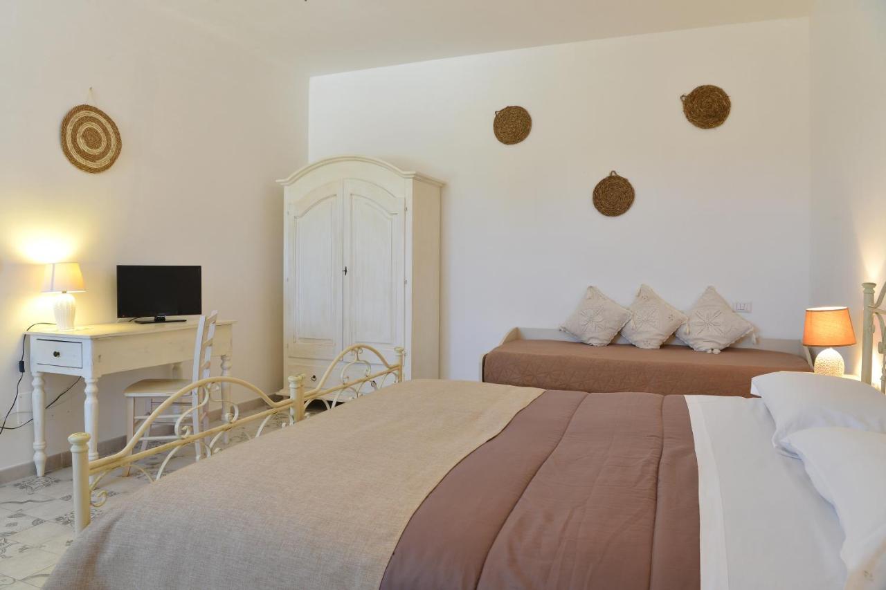 Masseria Peppeturro Чистернино Екстериор снимка